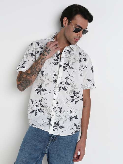 men printed short sleeve regular fit casual shirt - 21909043 -  Standard Image - 0