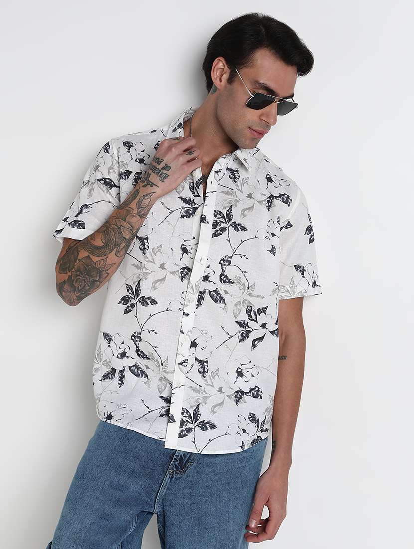 men printed short sleeve regular fit casual shirt - 21909043 -  Zoom Image - 0