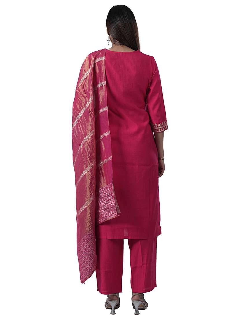 women three quarter sleeve kurta pant with dupatta set - 21909077 -  Standard Image - 3