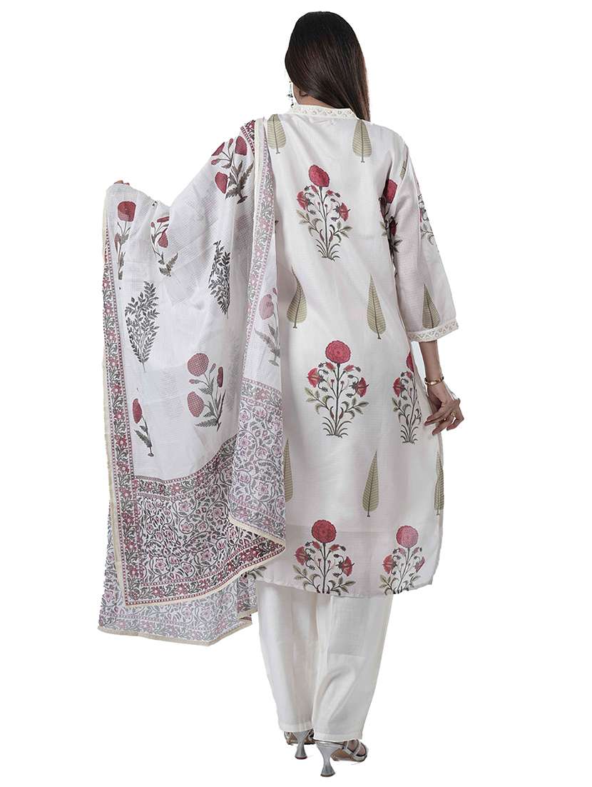 women three quarter sleeve kurta pant with dupatta set - 21909088 -  Standard Image - 3