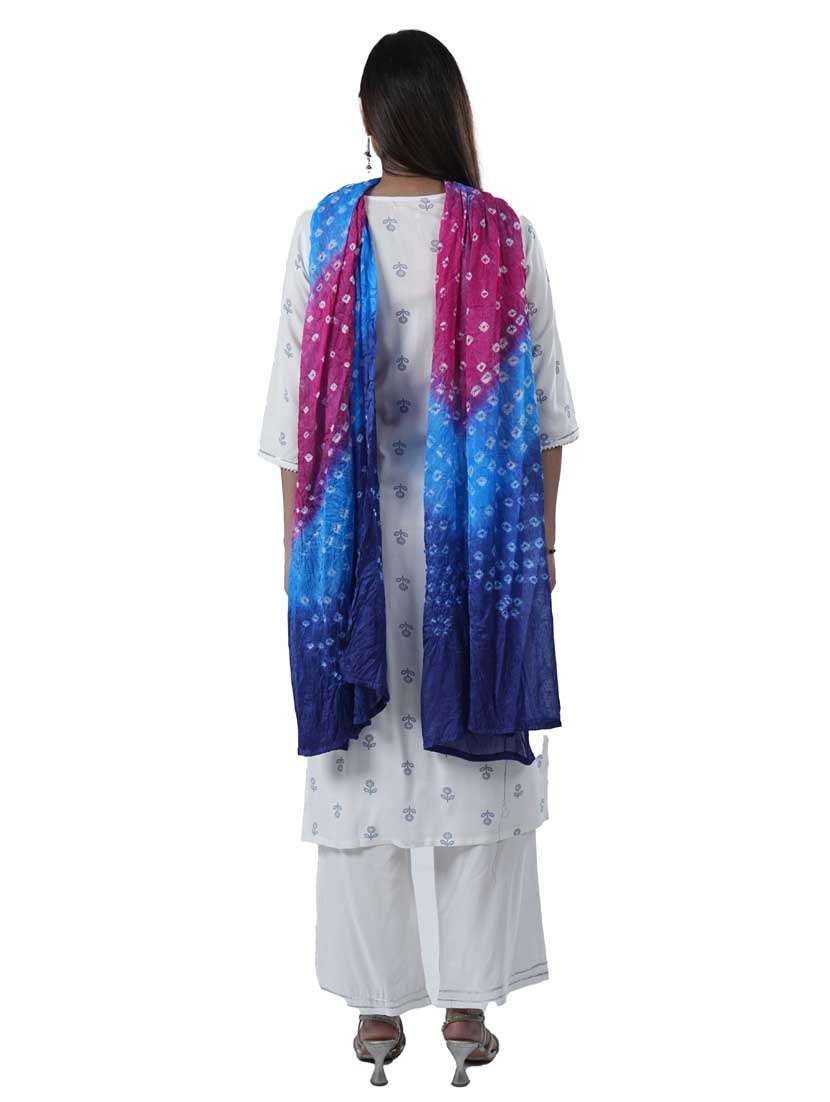 women three quarter sleeve kurta palazzo with dupatta set - 21909100 -  Standard Image - 3