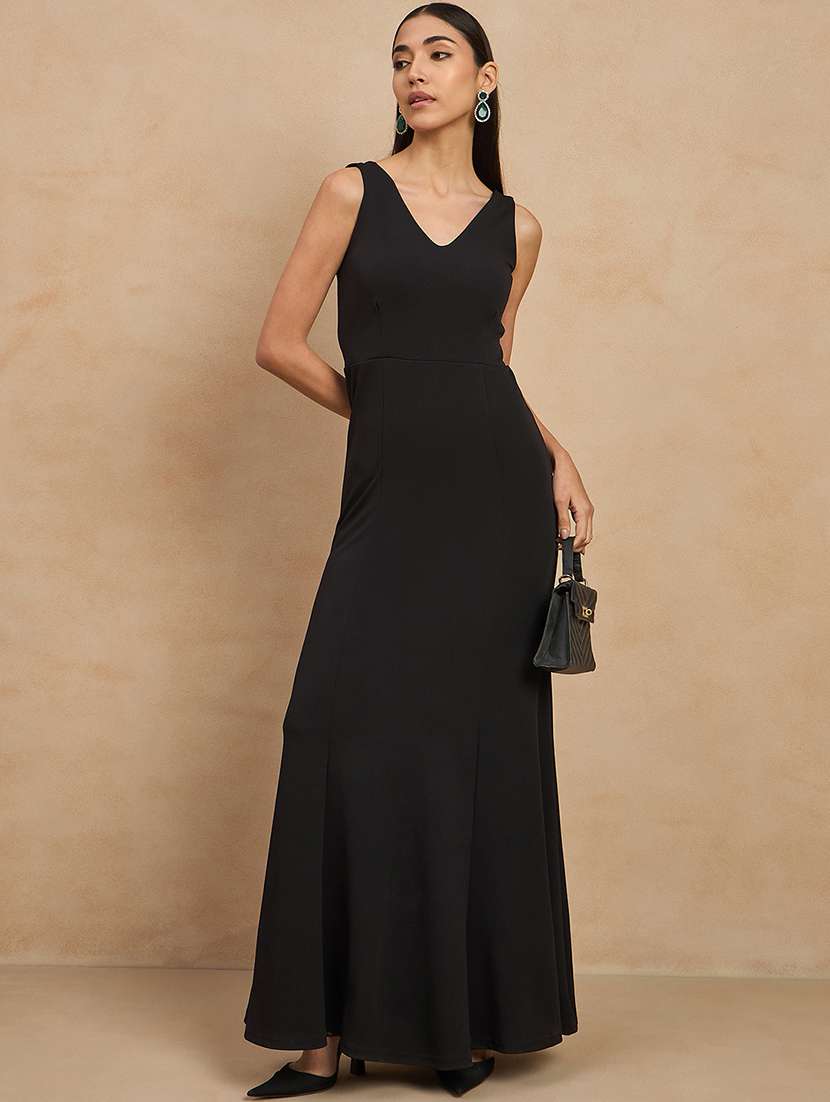 women black solid sleeveless a-line dress - 21909182 - Zoom Image - 0