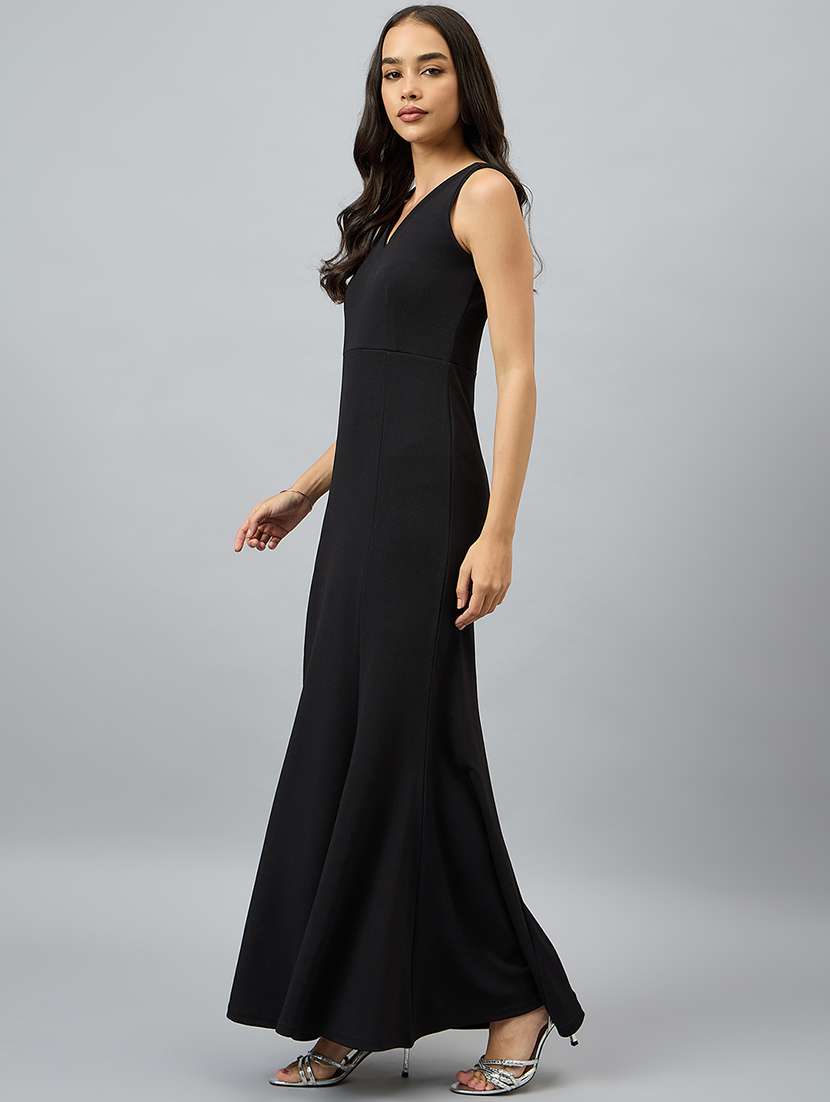 women black solid sleeveless a-line dress - 21909182 - Standard Image - 5