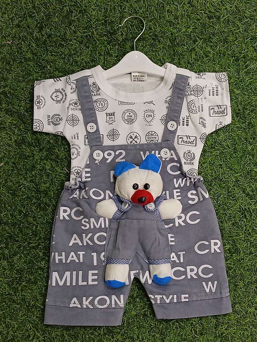 boys printed t-shirt & dungarees sets 