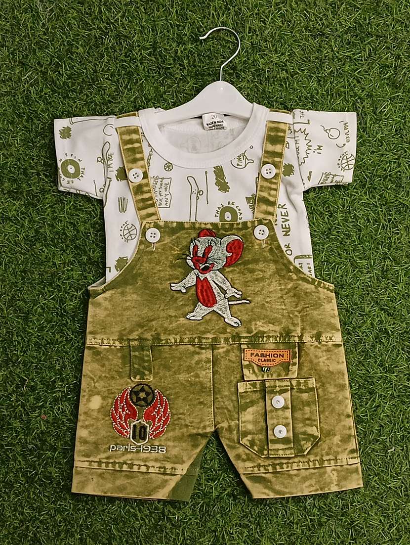 boys printed t-shirt & dungarees sets 