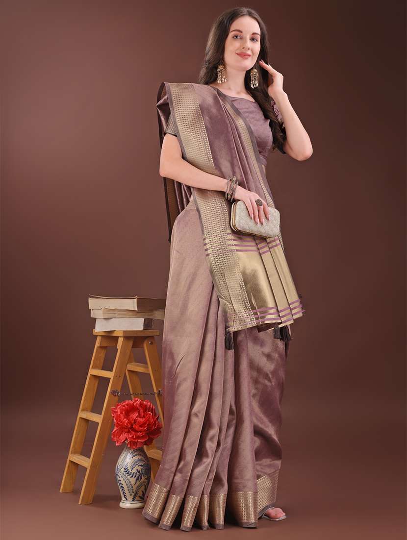 women self design bordered saree with blouse - 21909380 -  Standard Image - 3