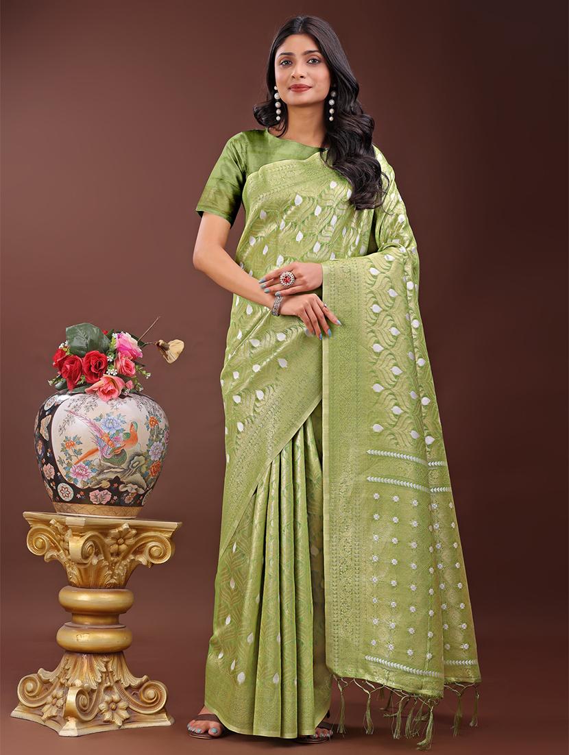 women self design banarasi saree with blouse - 21909398 - Zoom Image - 0