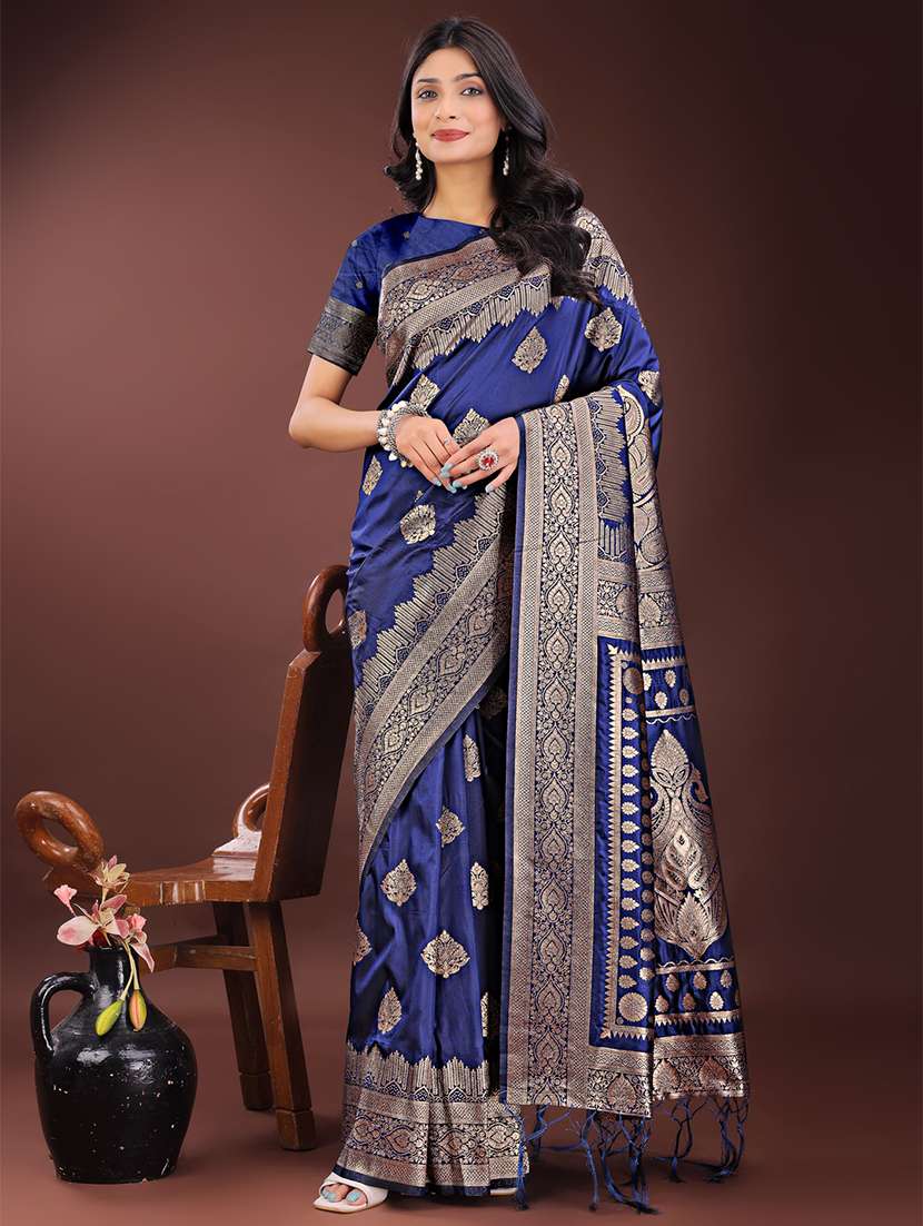 women self design banarasi saree with blouse - 21909414 - Zoom Image - 0