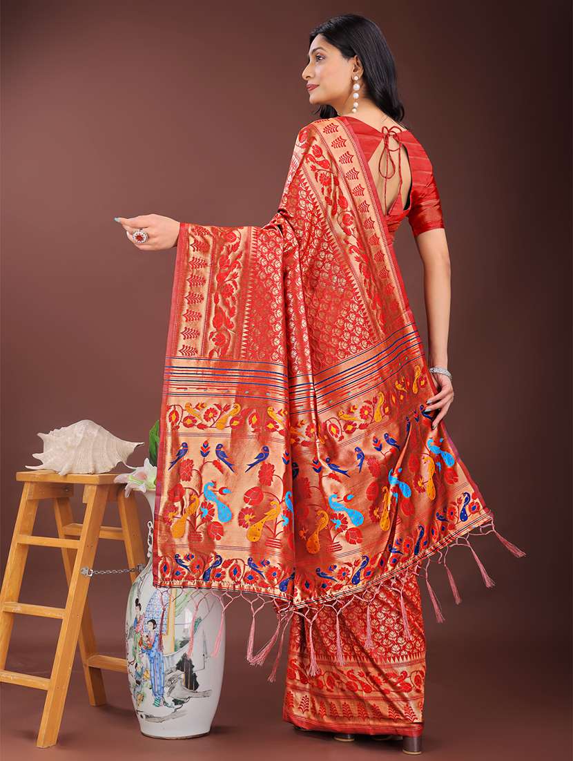women self design paithani saree with blouse - 21909426 -  Standard Image - 3