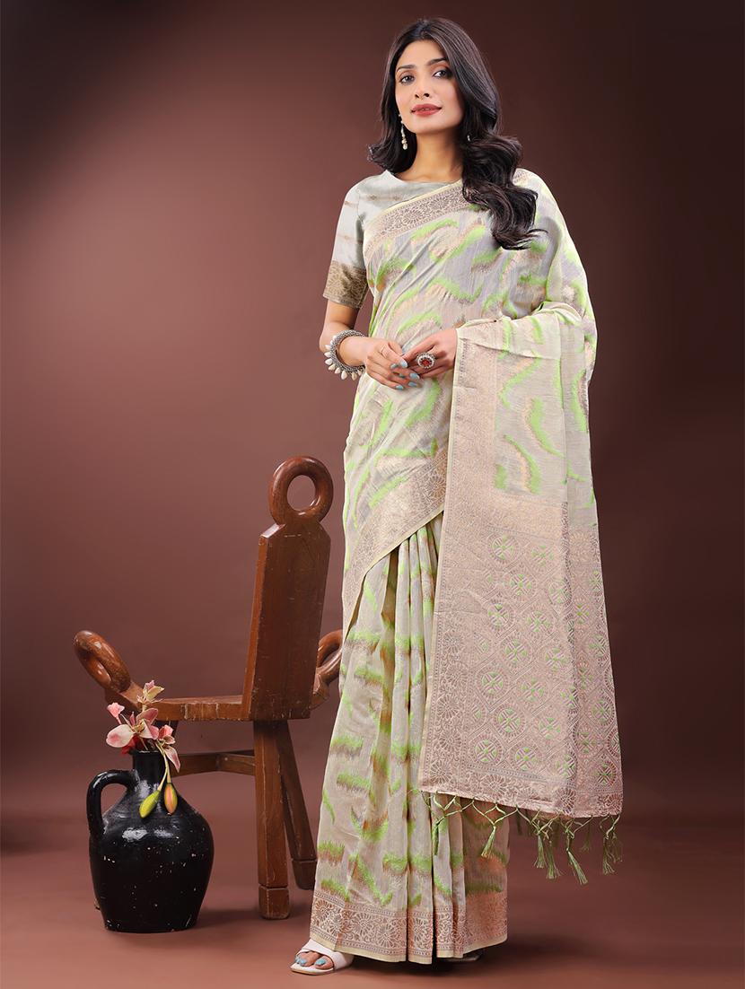 women self design banarasi saree with blouse - 21909452 - Zoom Image - 0