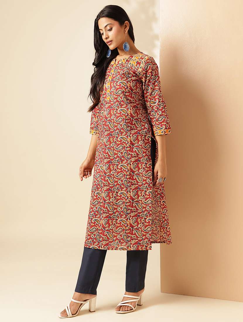 women three quarter sleeve straight kurta - 21909589 -  Standard Image - 3