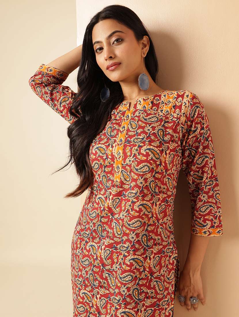 women three quarter sleeve straight kurta - 21909589 -  Standard Image - 5