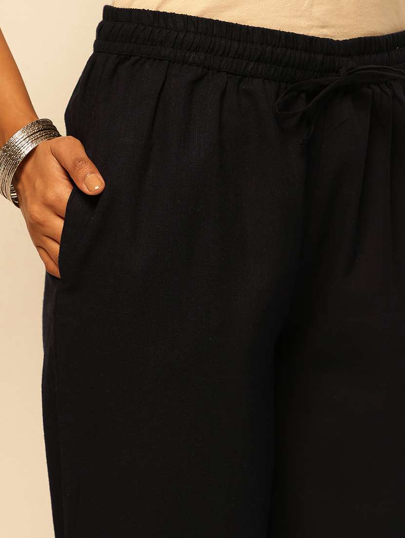 women three quarter sleeve kurta pant set - 21909944 - Standard Image - 5