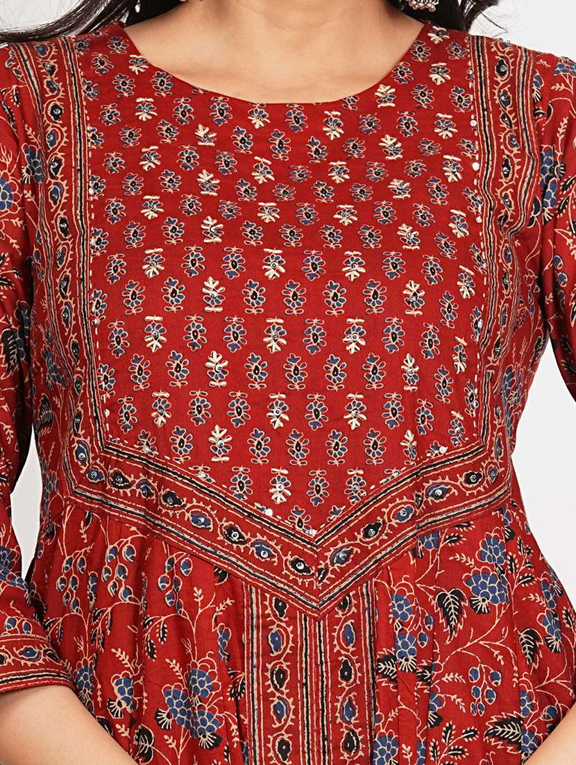 women three quarter sleeve anarkali kurta pant with dupatta set - 21910369 -  Standard Image - 5