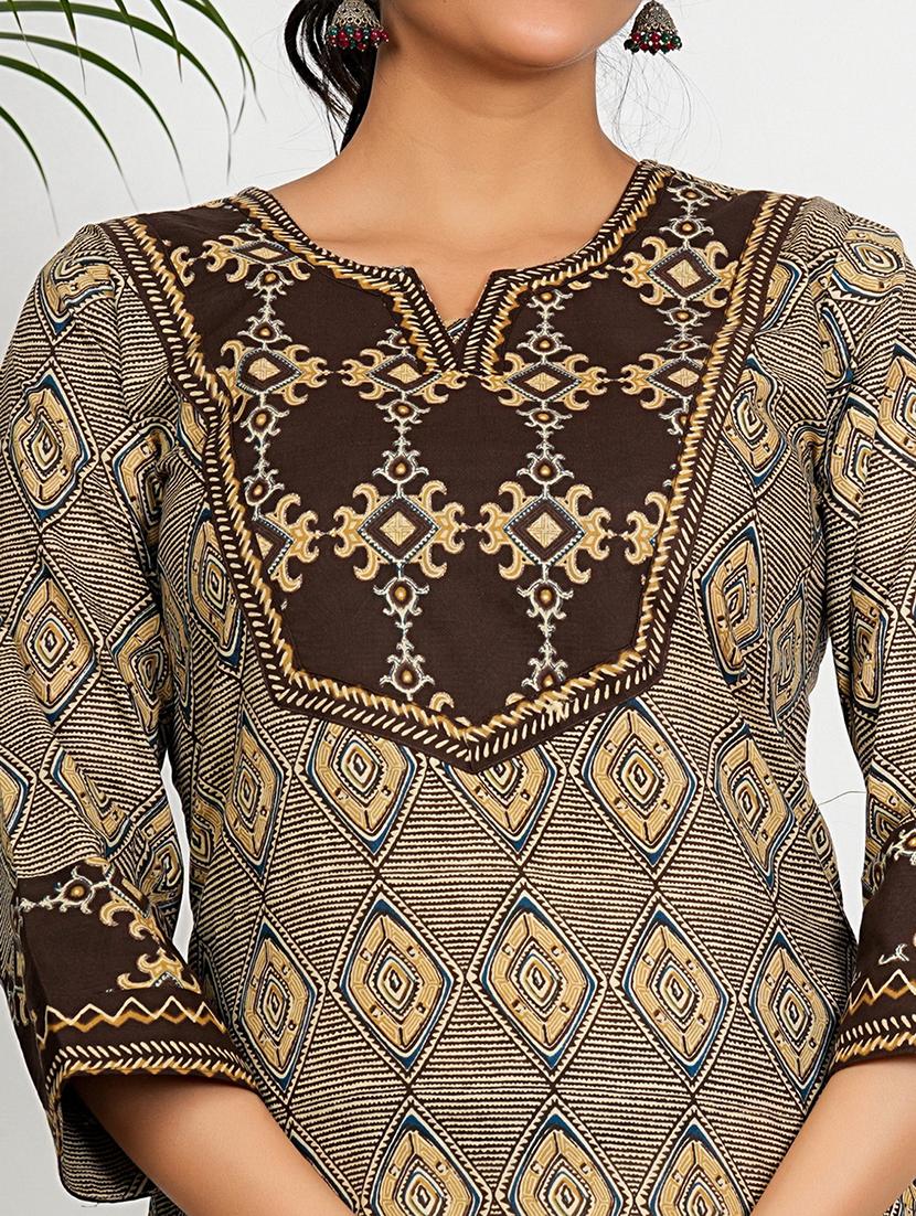women printed three quarter sleeve straight kurta - 21910385 - Standard Image - 5