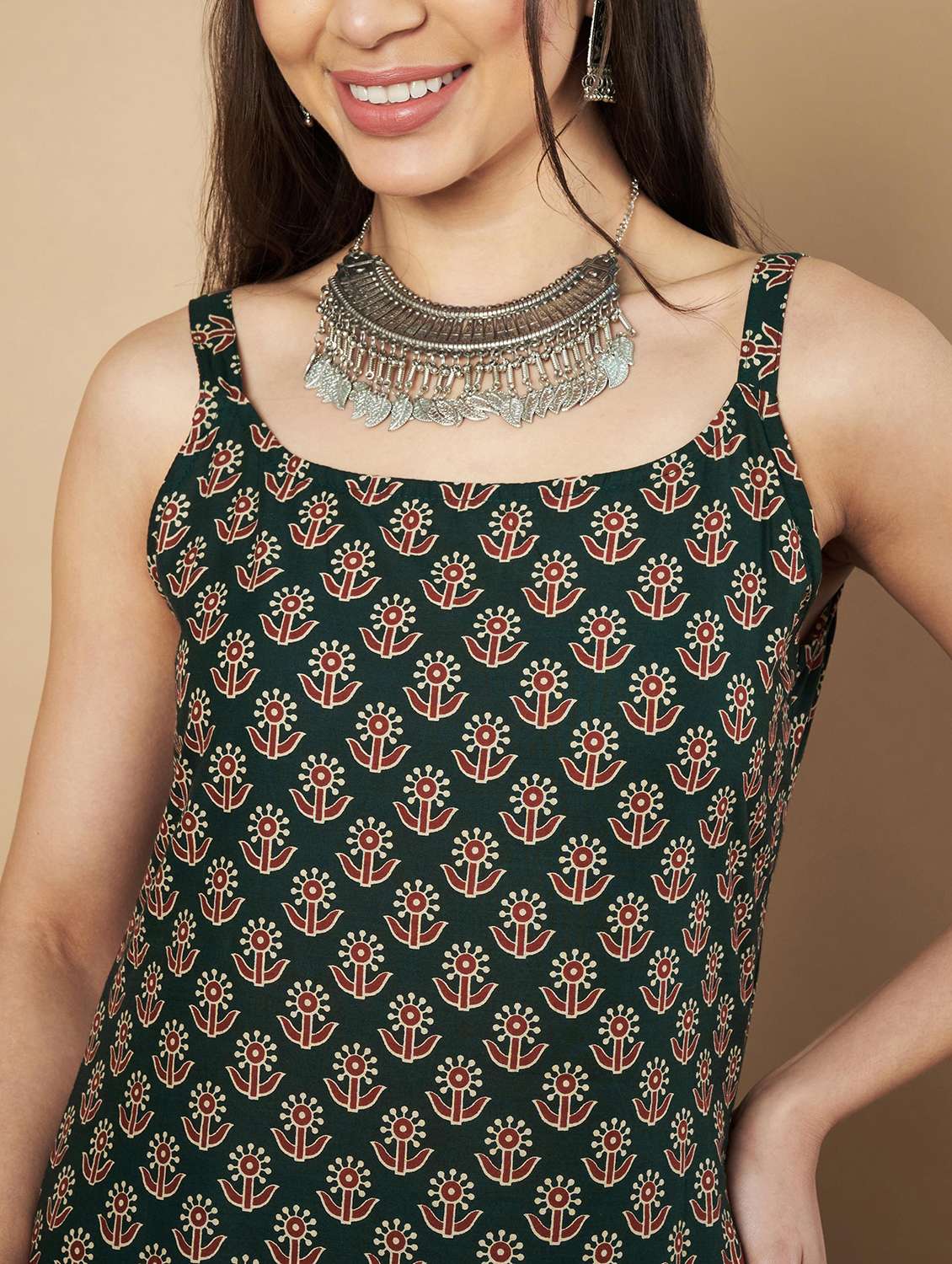 women floral printed sleeveless straight kurta - 21910392 - Standard Image - 5