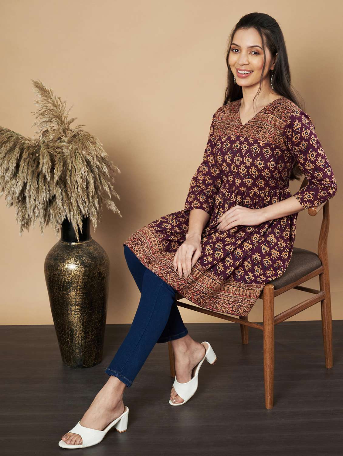 women printed three quarter sleeves kurti - 21910423 -  Standard Image - 3