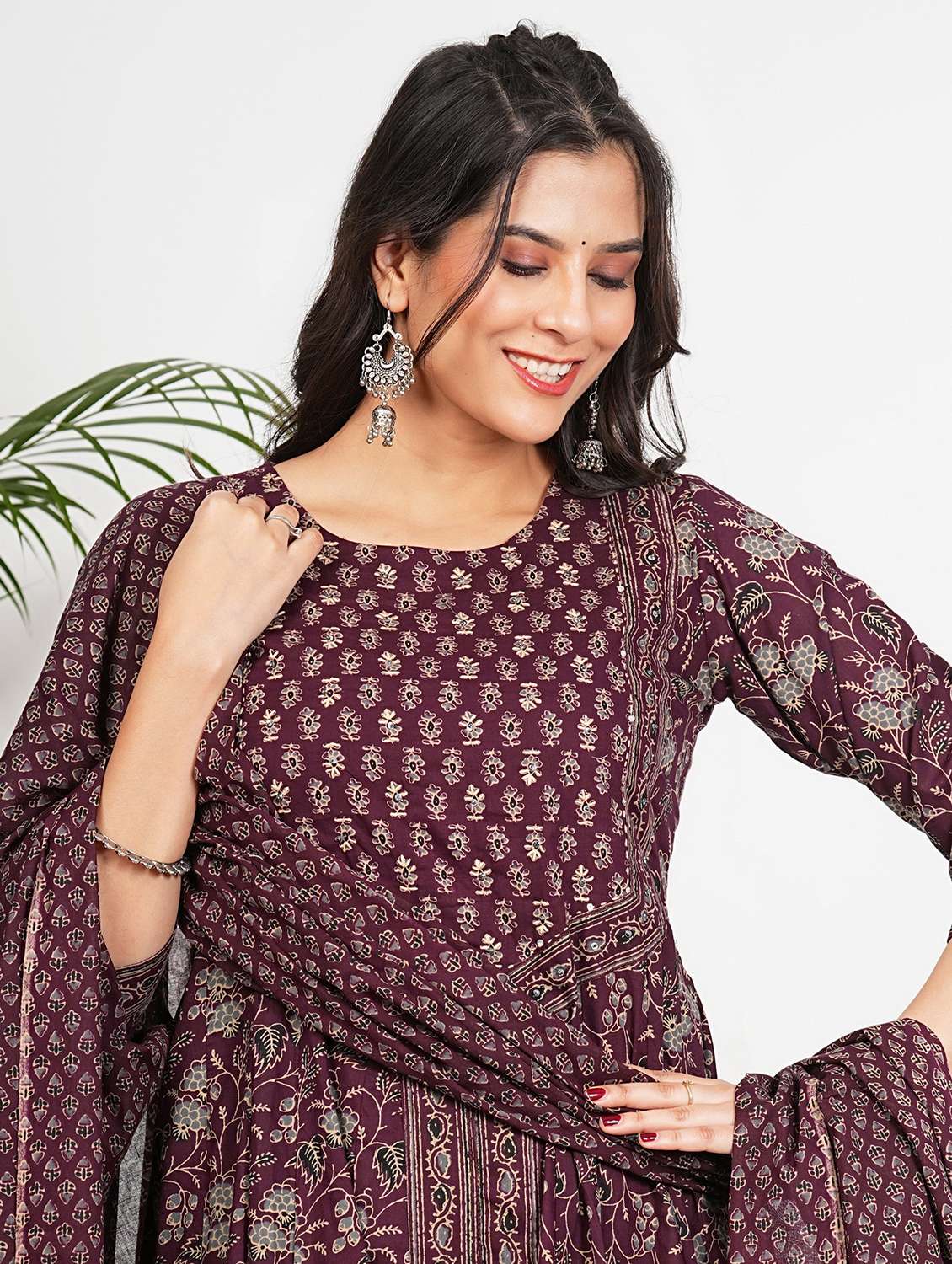 women three quarter sleeve anarkali kurta pant with dupatta set - 21910432 -  Standard Image - 5