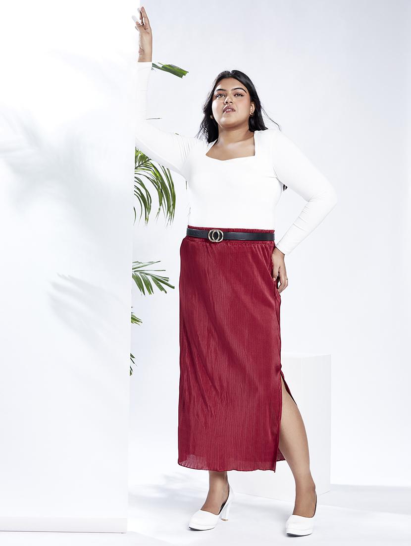 globus gloplus women maroon mid-rise accodian pleats side slits plus size straight maxi skirt - 21910561 - Standard Image - 3