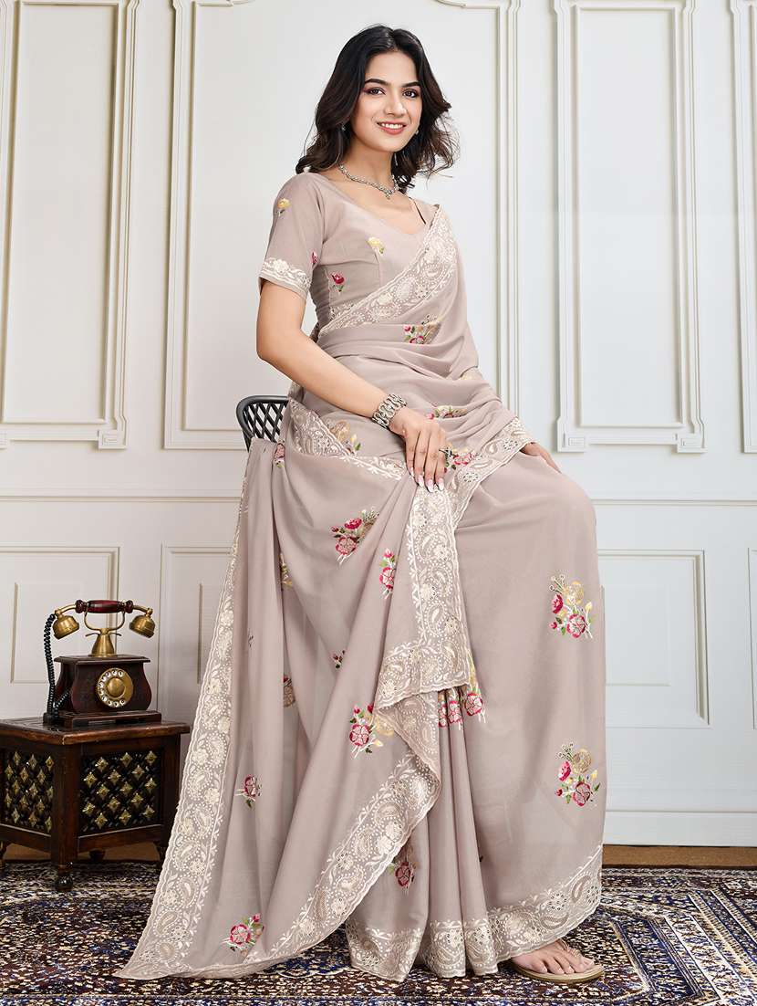 women beige embroidered saree with blouse - 21910582 -  Standard Image - 3