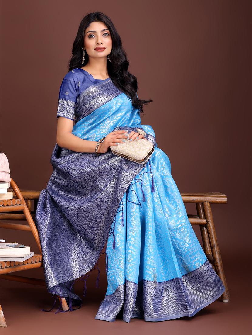 women self design bordered saree with blouse - 21911483 - Standard Image - 3