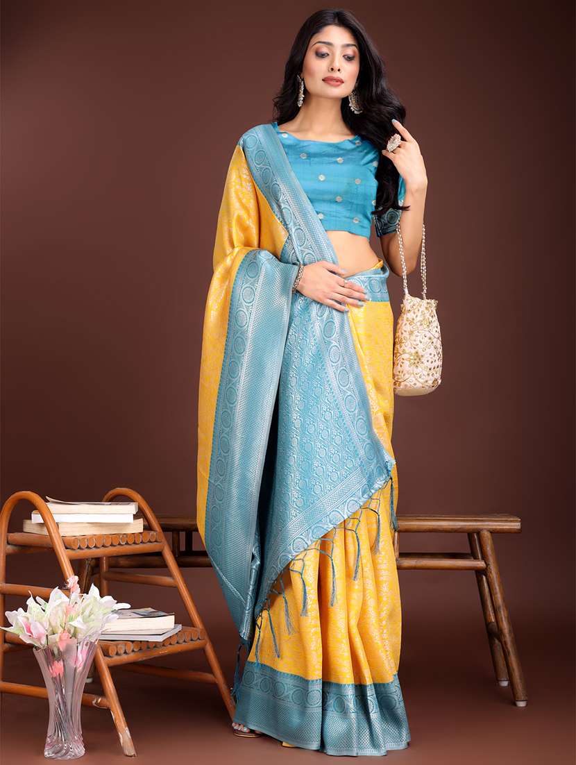 women self design bordered saree with blouse - 21911486 -  Standard Image - 3