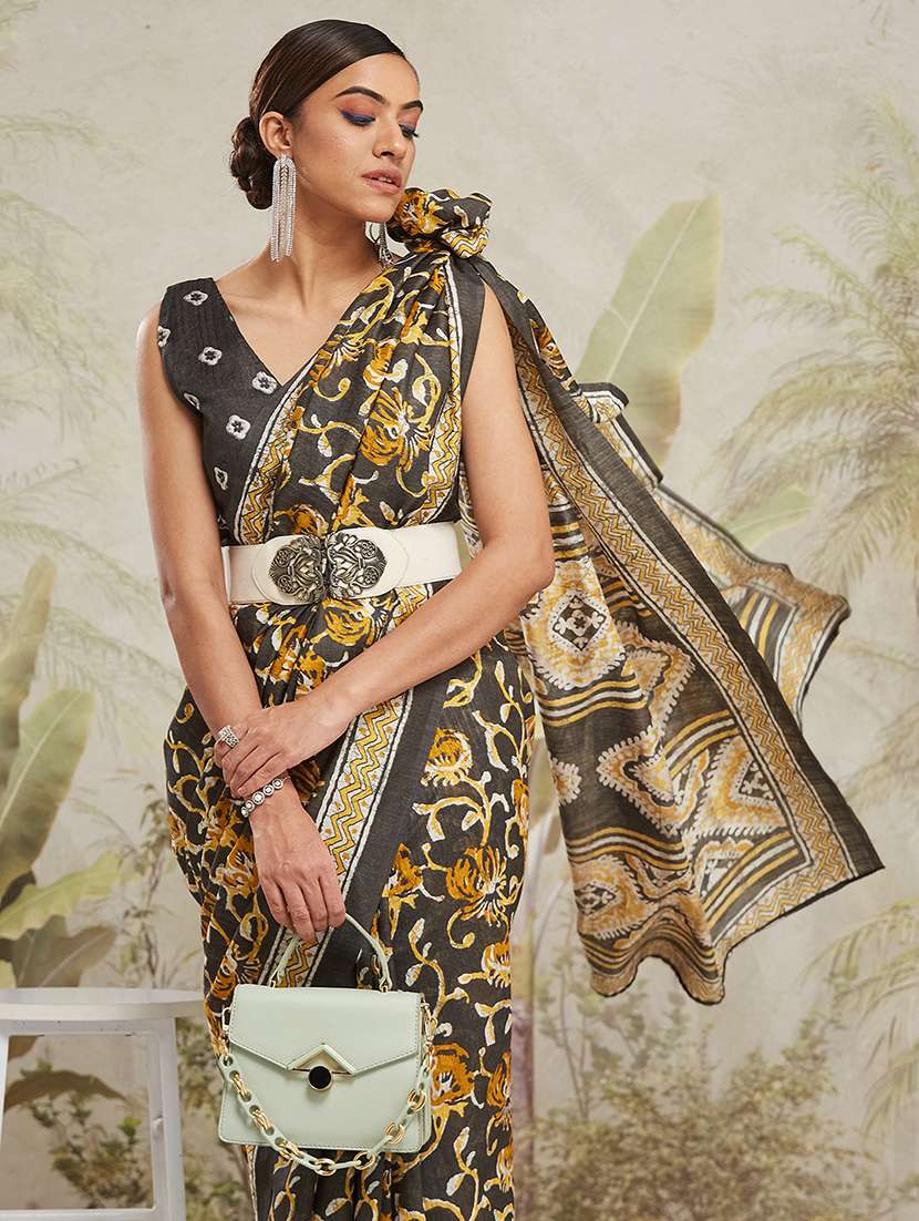 women printed casual wear saree with blouse - 21912326 -  Standard Image - 5