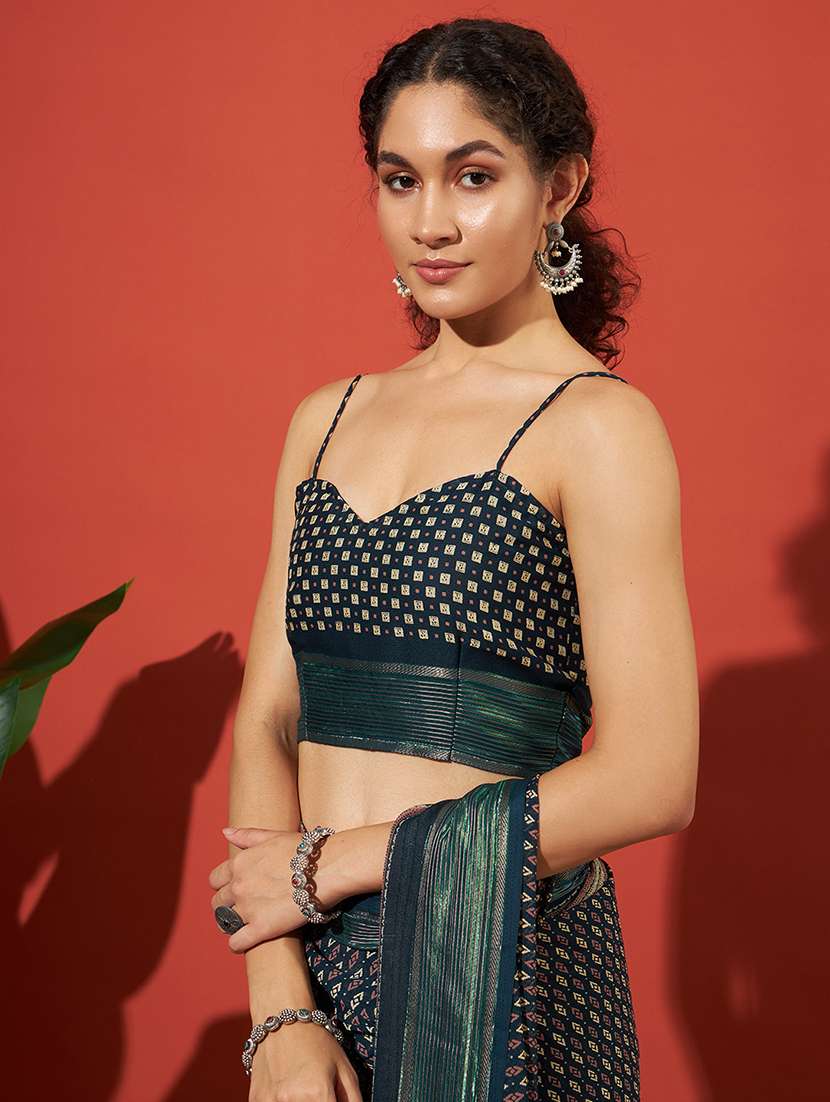 women printed casual wear saree with blouse - 21912367 -  Standard Image - 3