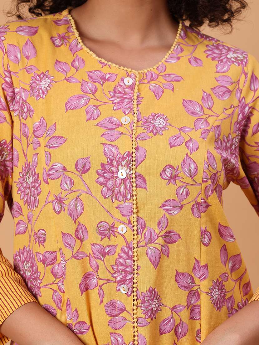 women floral printed three quarter sleeve a-line kurta - 21912451 -  Standard Image - 5