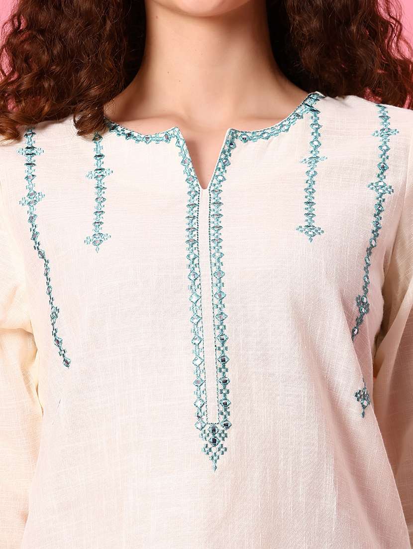 women floral three quarter sleeve straight kurti - 21912507 - Standard Image - 5