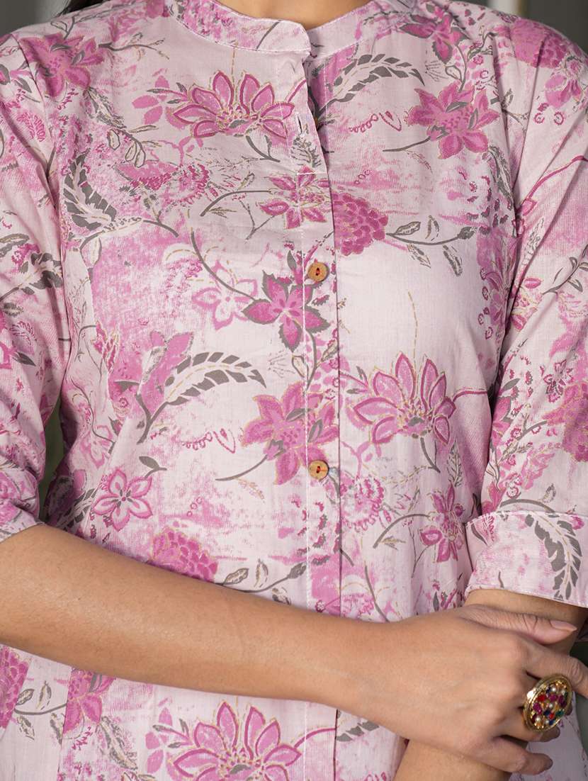 women three quarter sleeve a-line kurta - 21913193 -  Standard Image - 5