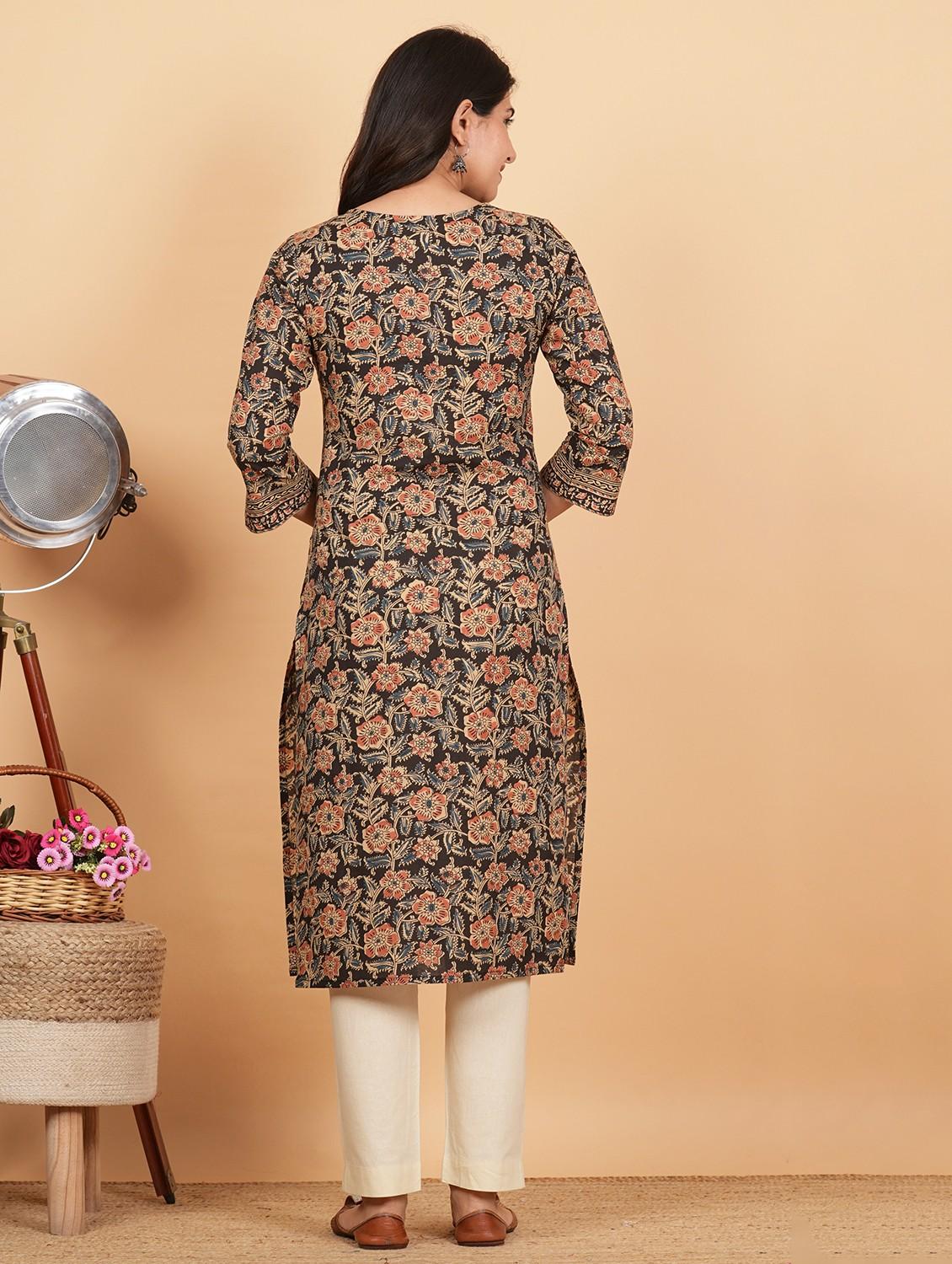 women three quarter sleeve straight kurta - 21913194 - Standard Image - 5