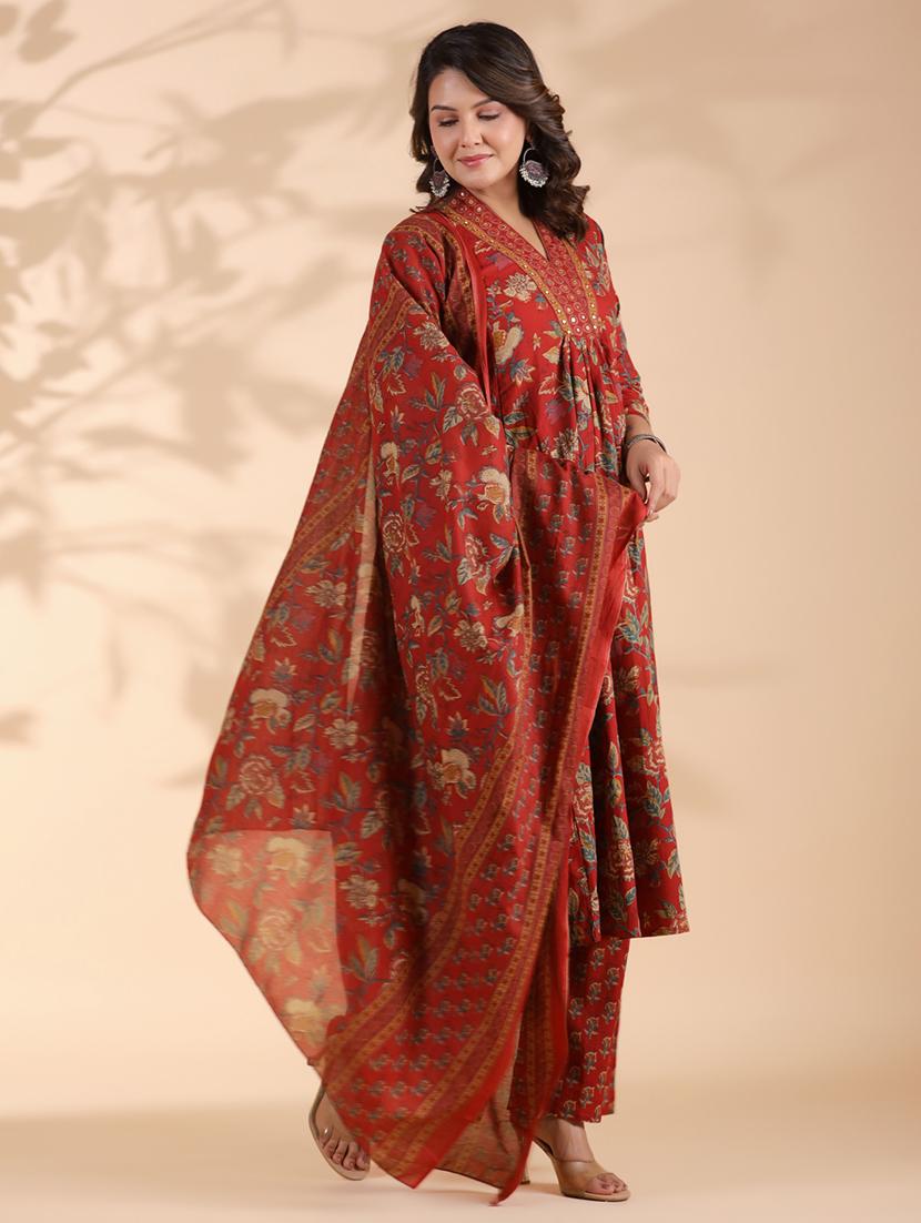women three quarter sleeve kurta palazzo with dupatta set - 21913222 - Standard Image - 3