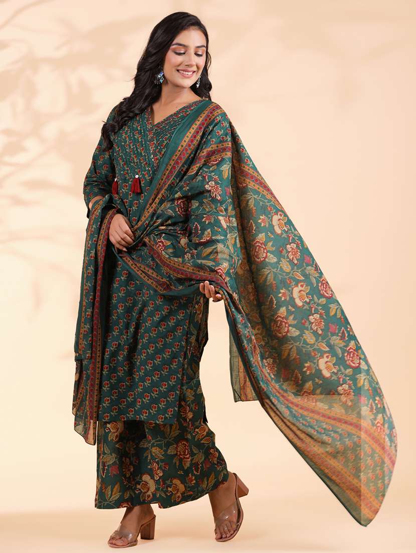 women three quarter sleeve kurta palazzo with dupatta set - 21913229 -  Standard Image - 3