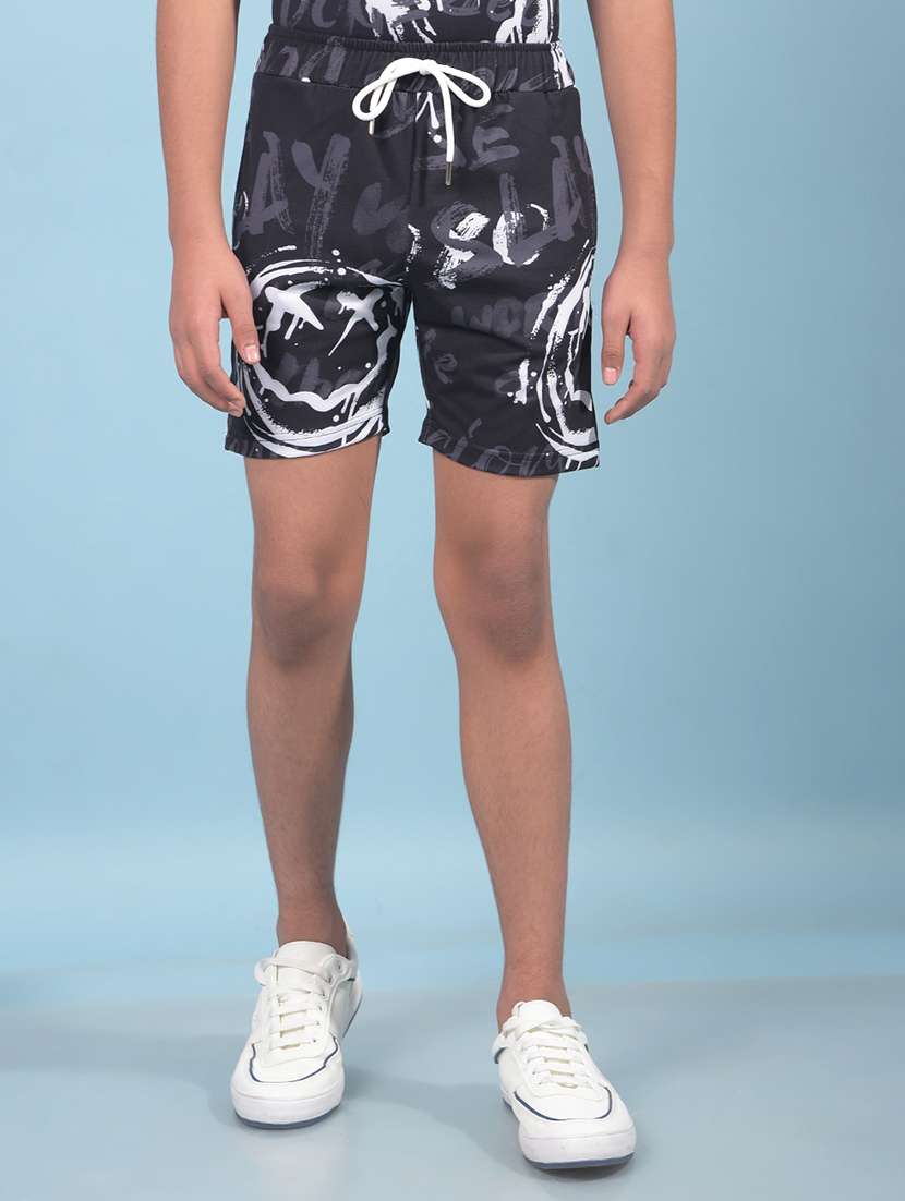 boys printed mid rise regular fit shorts 