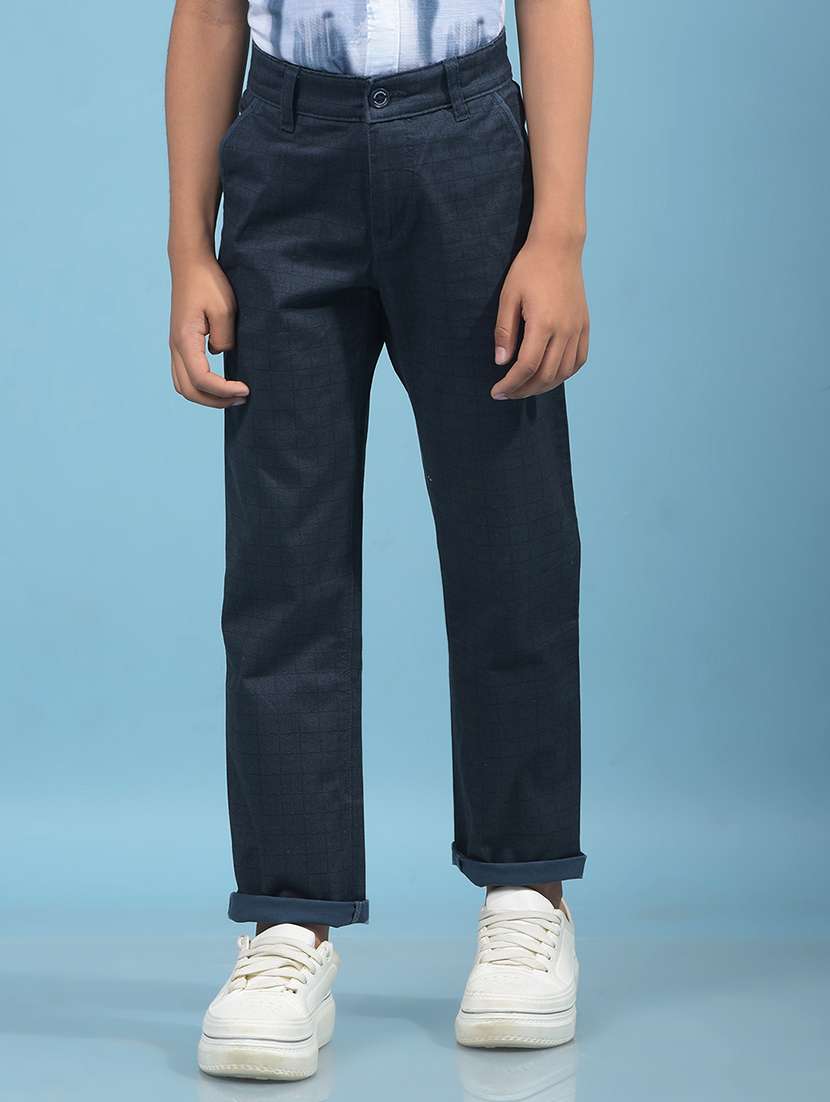 boys checkered mid rise casual chinos