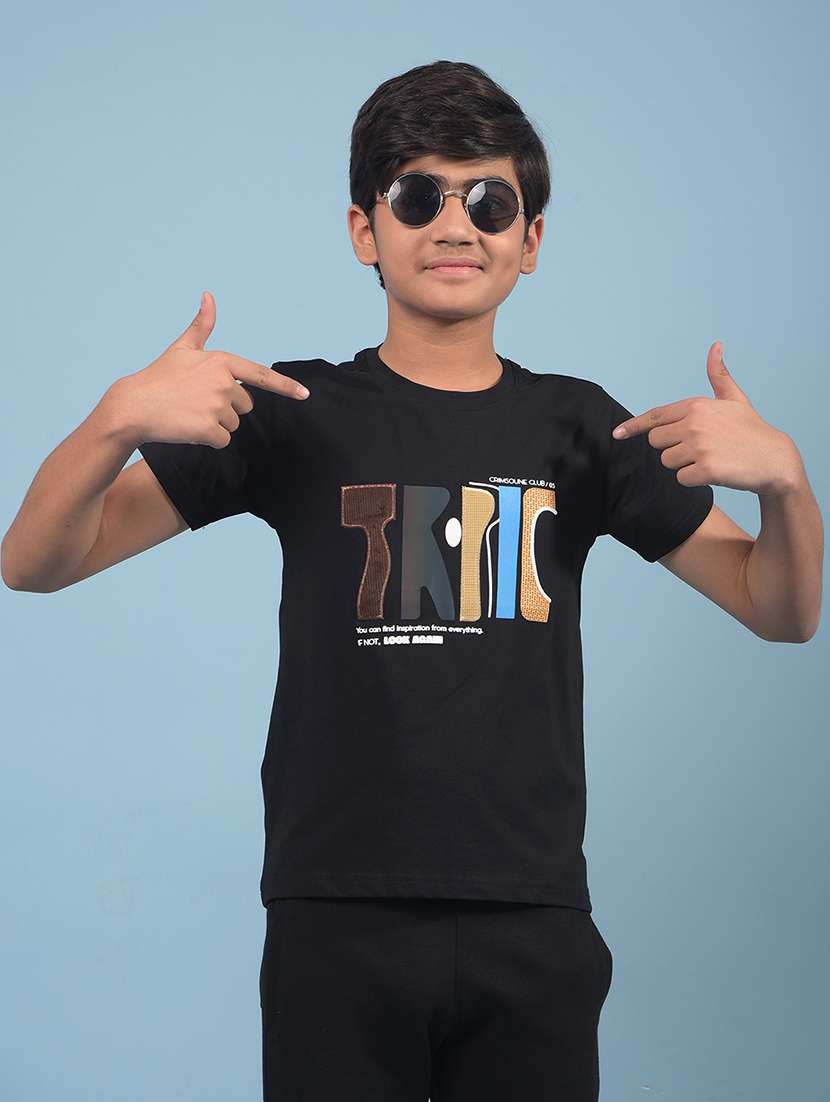 boys typographic round neck t-shirt