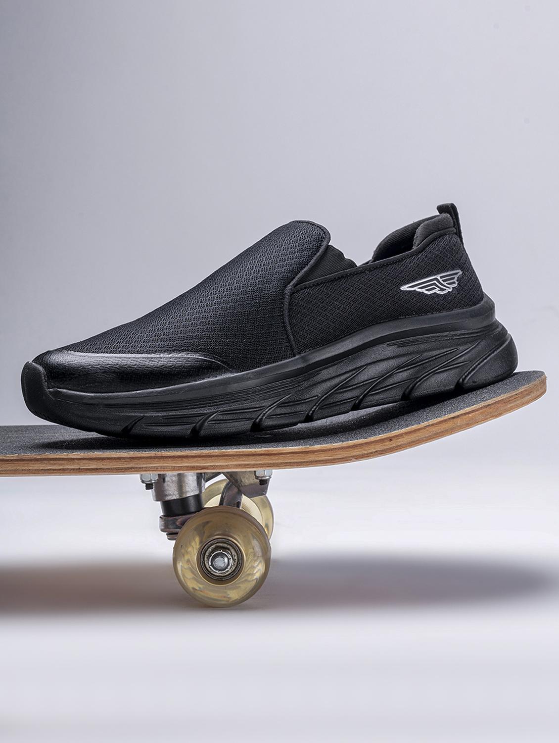 men black slip on sport shoe - 21913694 - Zoom Image - 0