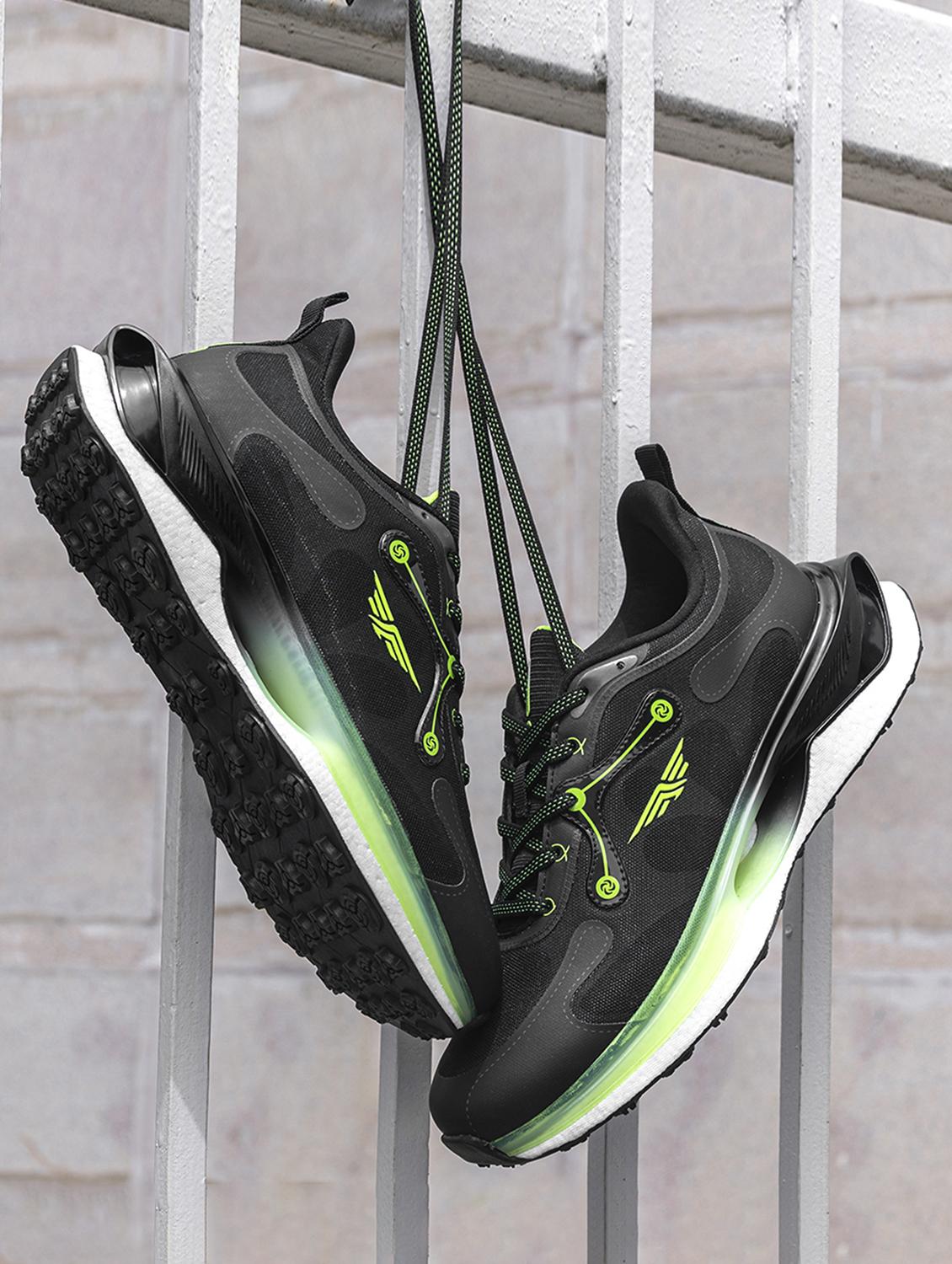 men black lace up sport shoe - 21913754 - Zoom Image - 0
