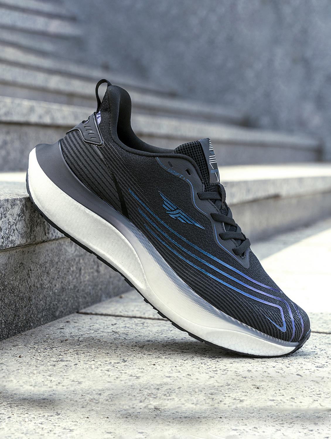 men black lace up sport shoe - 21913761 - Zoom Image - 0