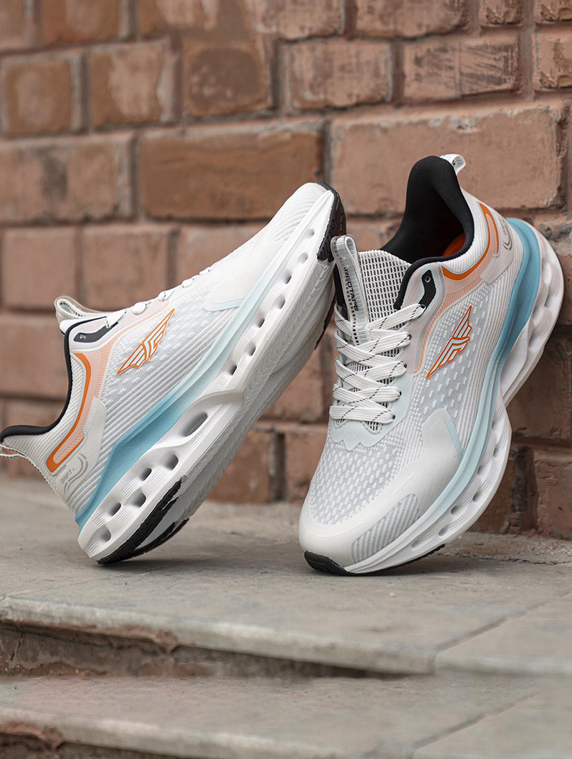men white lace up sport shoe - 21913810 - Zoom Image - 0
