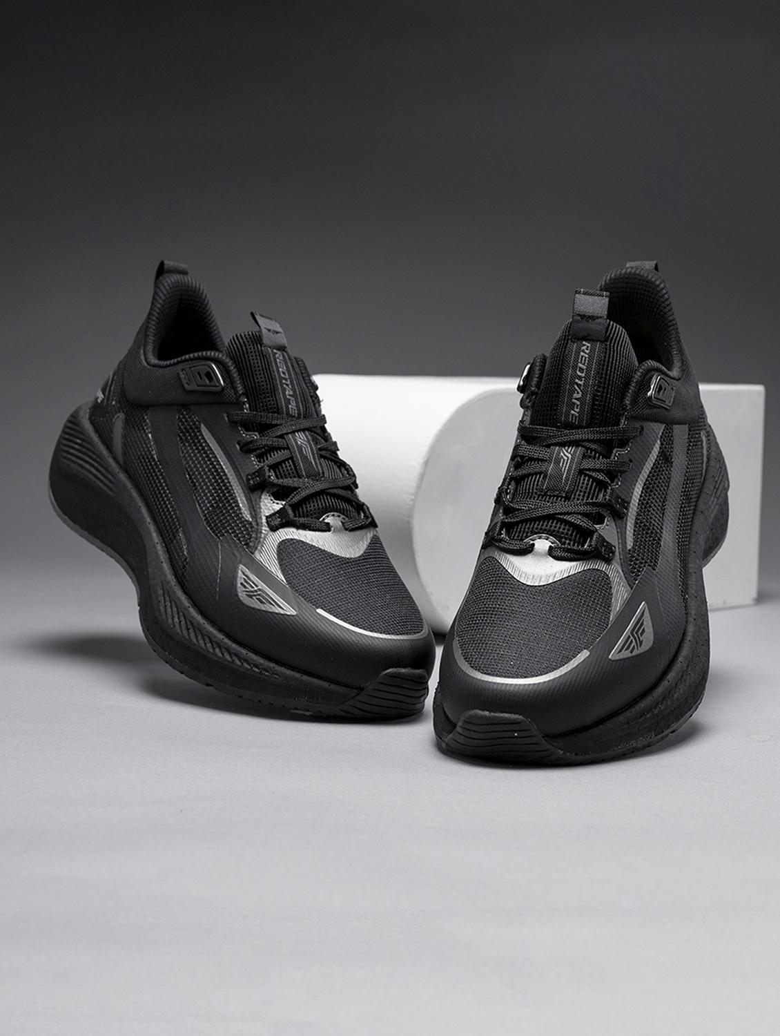 men black lace up sport shoe - 21913832 - Zoom Image - 0