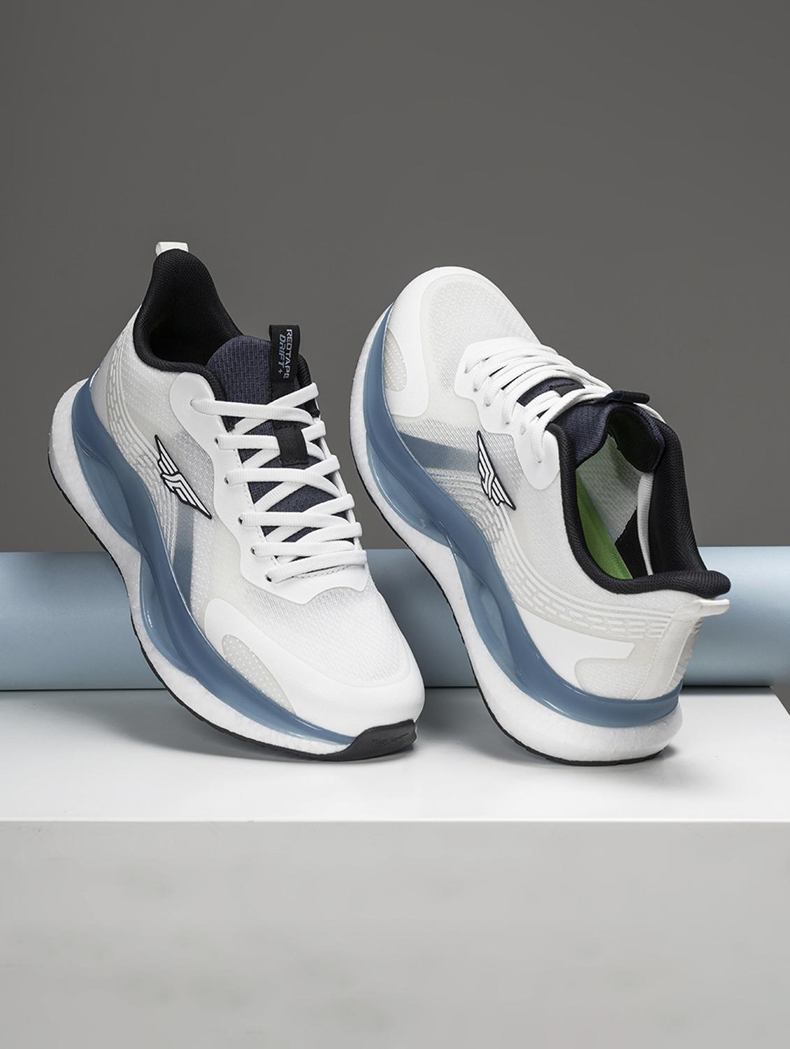 men white lace up sport shoe - 21913855 - Zoom Image - 0