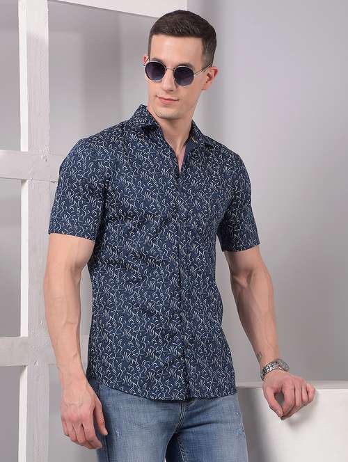 men printed short sleeve slim fit casual shirt - 21914309 - Standard Image - 0