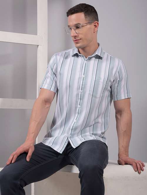men striped short sleeve slim fit casual shirt - 21914315 -  Standard Image - 0