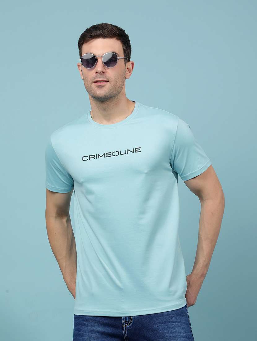 men chest print round neck regular fit t-shirt