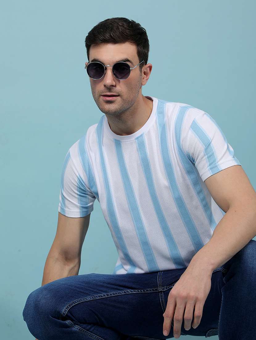 men light blue striped round neck slim fit t-shirt