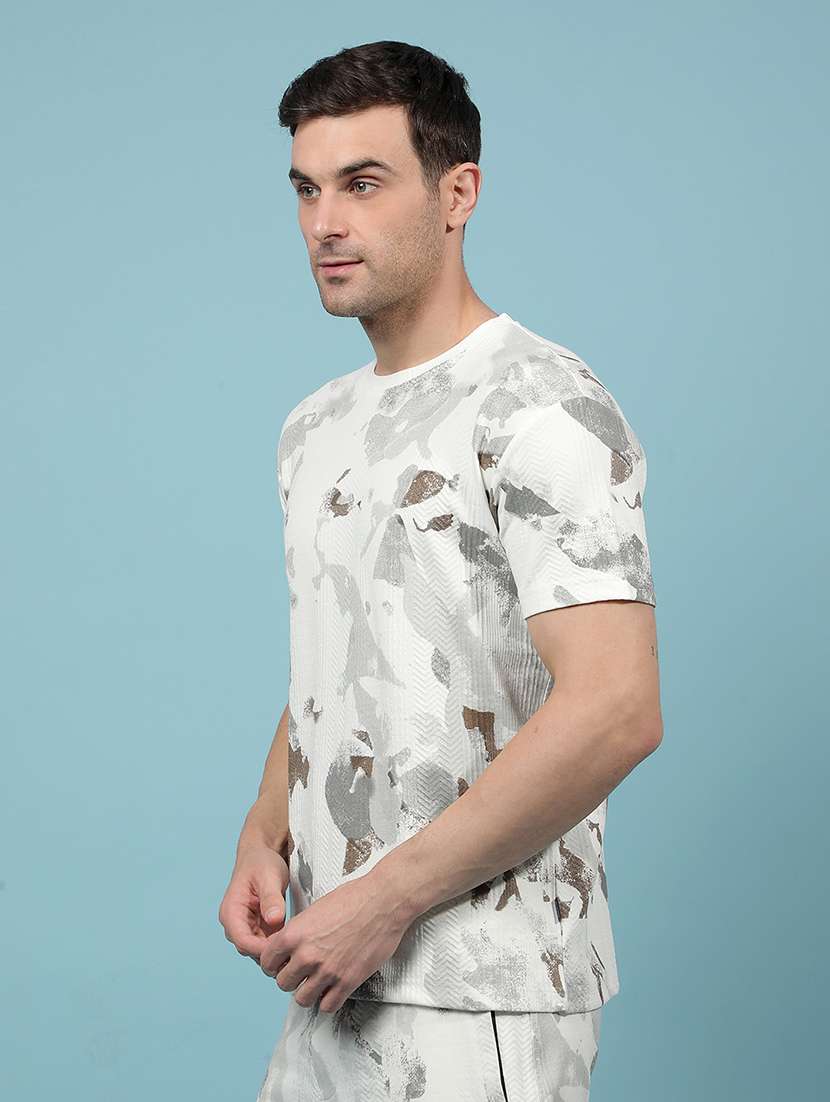 men printed short sleeve regular fit t-shirt - 21914451 -  Standard Image - 3