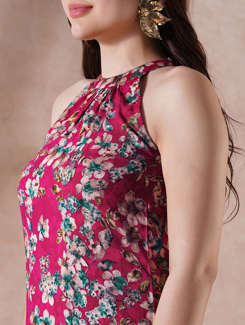 women magenta halter neck kurta palazzo set - 21915408 -  Standard Image - 3