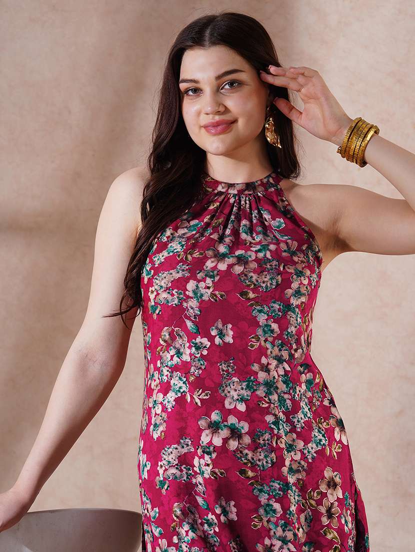 women magenta halter neck kurta palazzo set - 21915408 -  Standard Image - 5